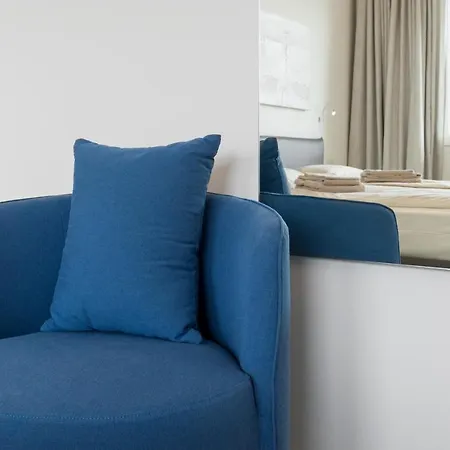 Poseidon Porto Valtravaglia