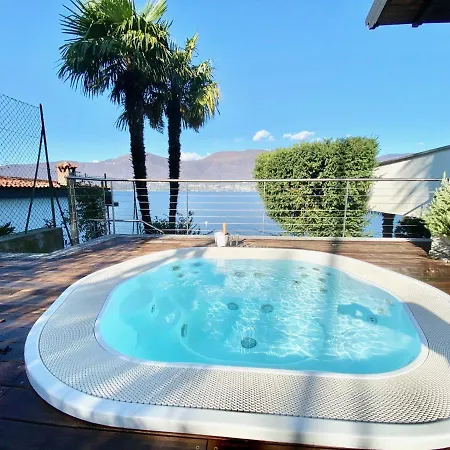 Poseidon * Porto Valtravaglia